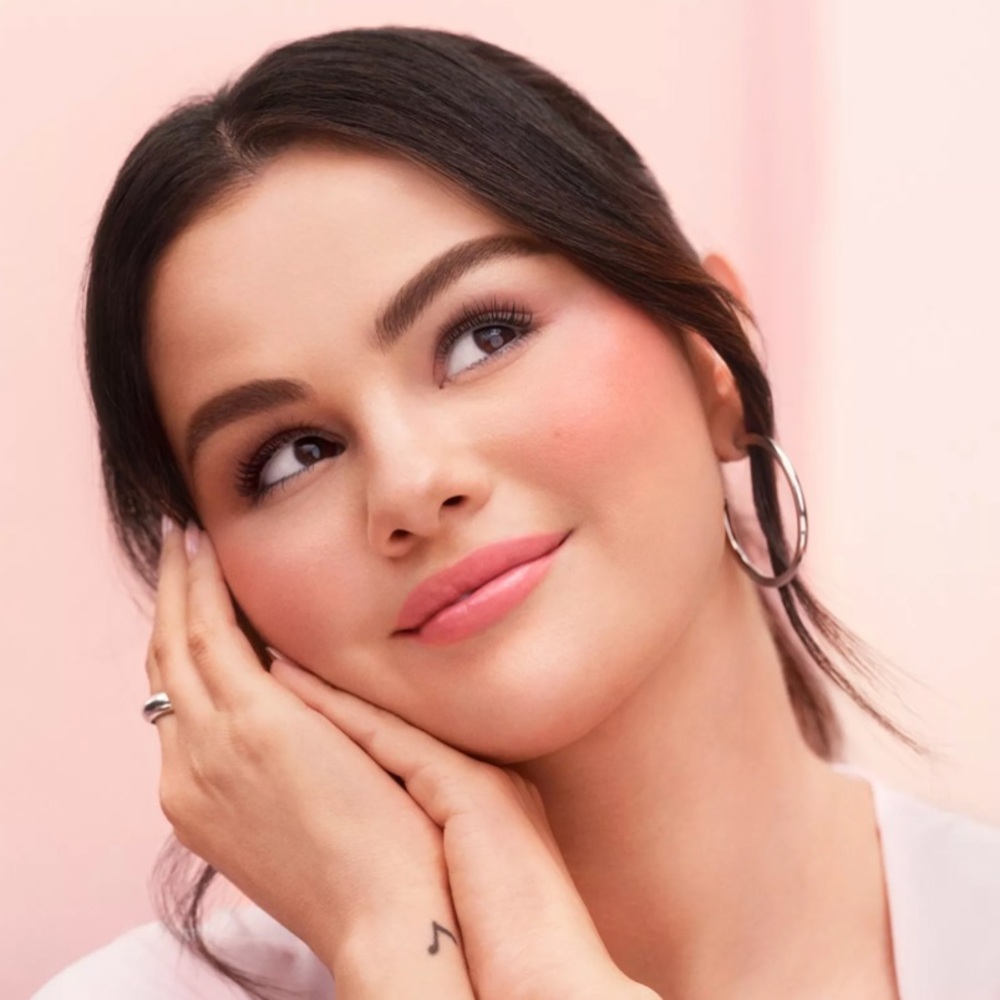 Soft Pinch Matte Bouncy Blush - Picture 3 of 7